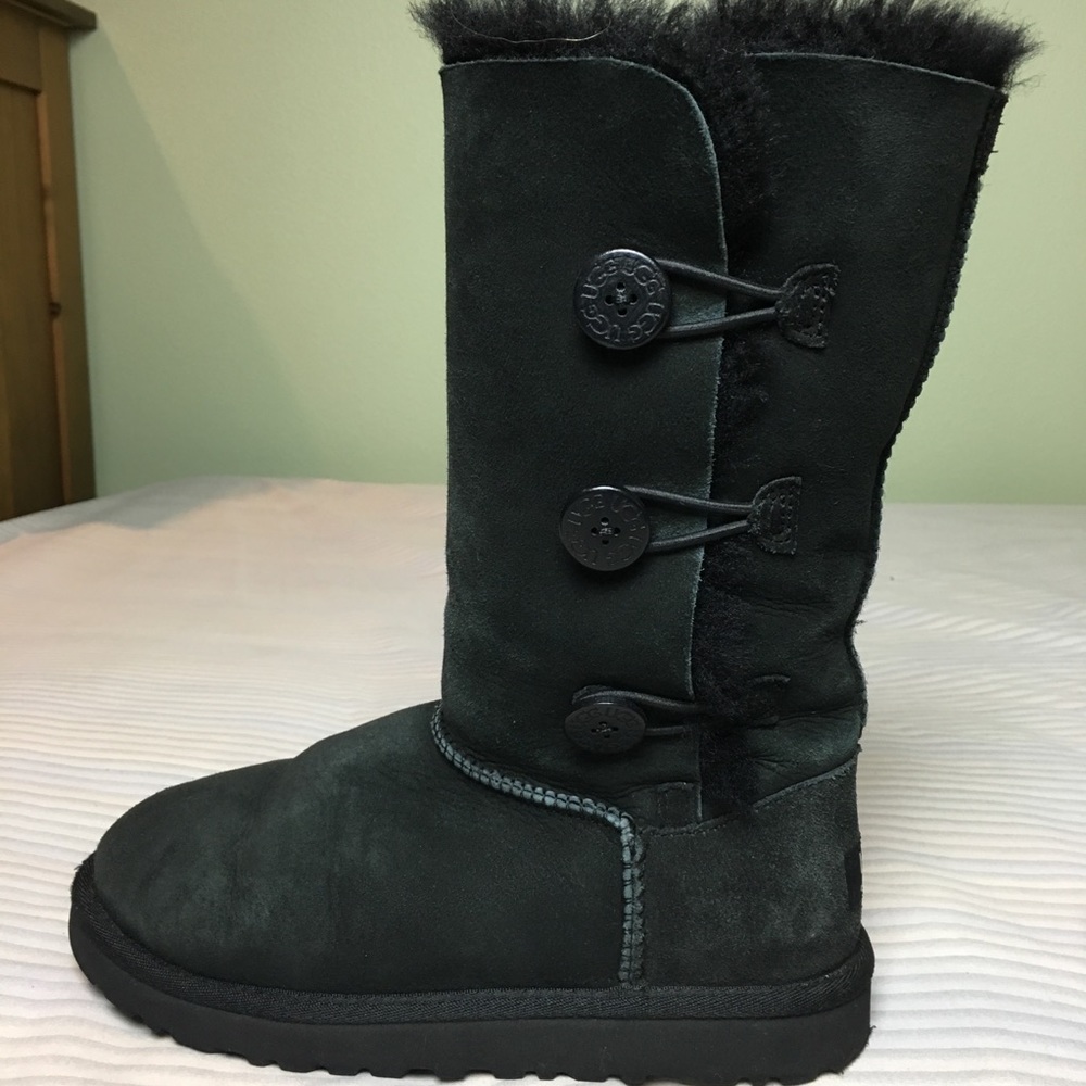 UGG Bailey Button Triplet